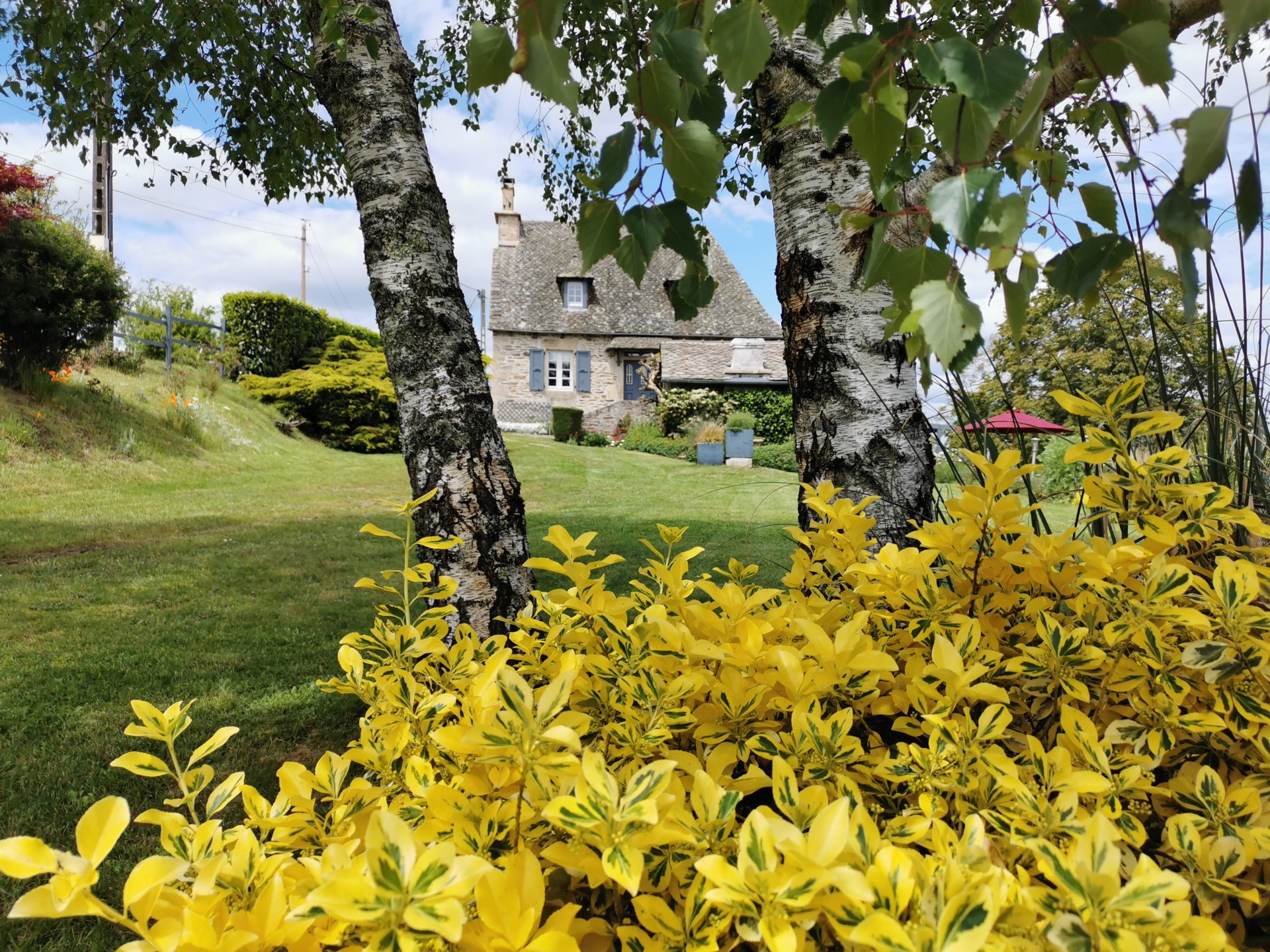 Vue maison depuis la grange