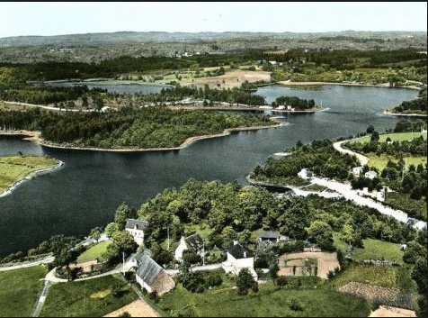 Le lac de Feyt à Servière-le-chateau (département de la Corrèze)