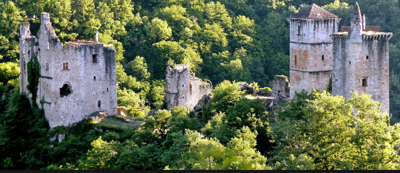 Les Tours de Merle (département de la Corrèze)